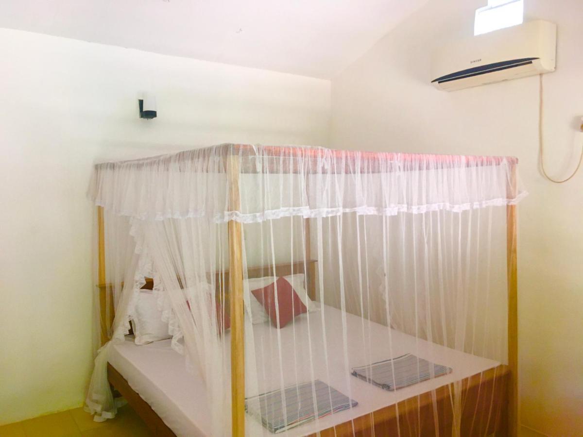 Arachchi Guest House Mirissa Exteriér fotografie