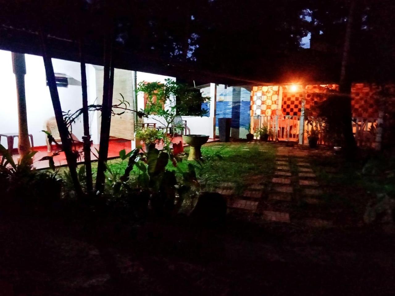 Arachchi Guest House Mirissa Exteriér fotografie